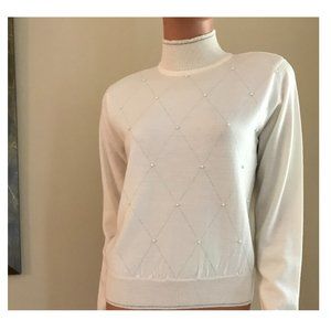 Beautiful White Turtle Neck Sweater